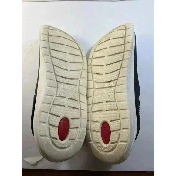 Crocs shoes - Picture 6 of 7